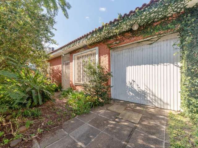 Casa com 3 quartos à venda na Rua Sargento Nicolau Dias de Farias, 50, Tristeza, Porto Alegre por R$ 1.050.000