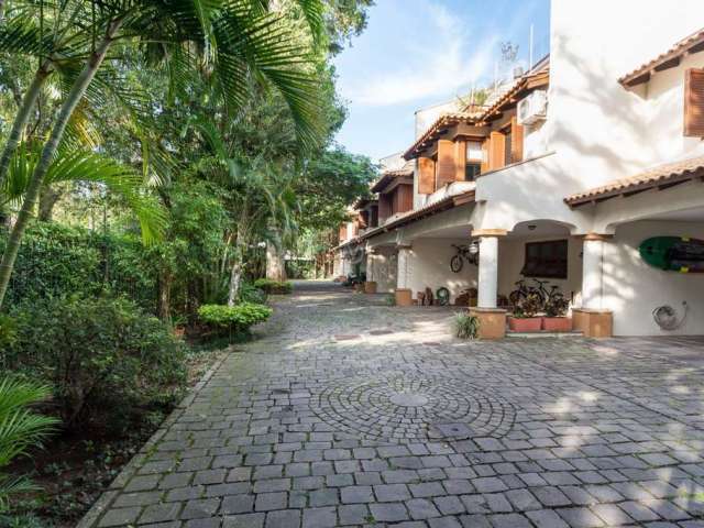 Prédio à venda na Avenida Otto Niemeyer, 33, Camaquã, Porto Alegre