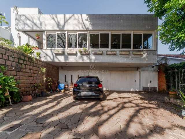 Casa com 3 quartos à venda na Rua Maracá, 51, Vila Assunção, Porto Alegre por R$ 3.500.000