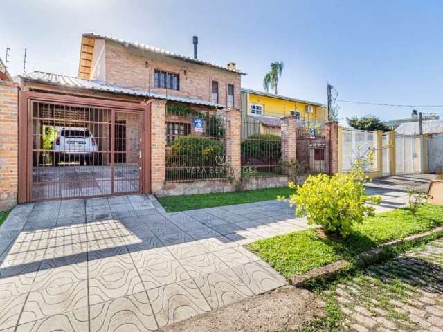 Casa com 4 quartos à venda na Avenida Tramandaí, 1152, Ipanema, Porto Alegre por R$ 790.000