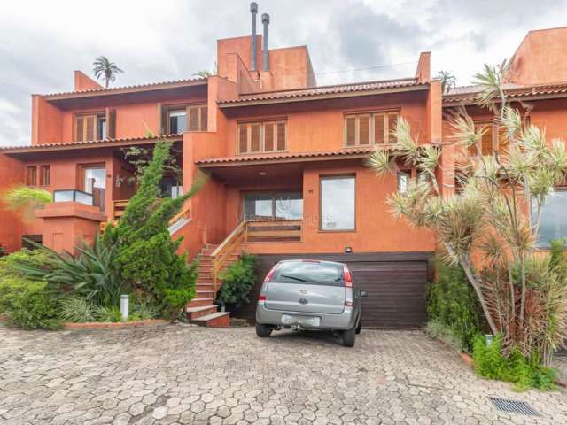 Casa em condomínio fechado com 4 quartos à venda na Avenida Cai, 735, Cristal, Porto Alegre por R$ 1.950.000