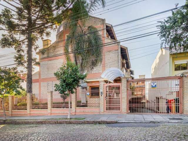 Casa em condomínio fechado com 3 quartos à venda na Rua Padre João Batista Reus, 1040, Vila Conceição, Porto Alegre por R$ 980.000