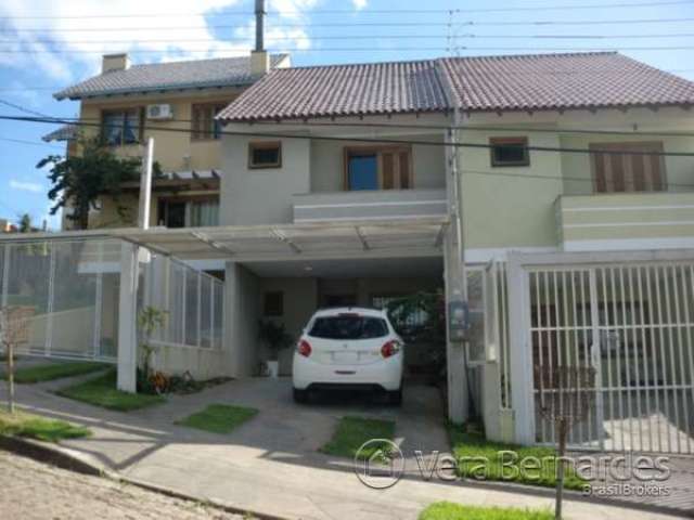 Casa com 3 quartos à venda na Rua Doutor Pitrez, 892, Ipanema, Porto Alegre por R$ 565.000