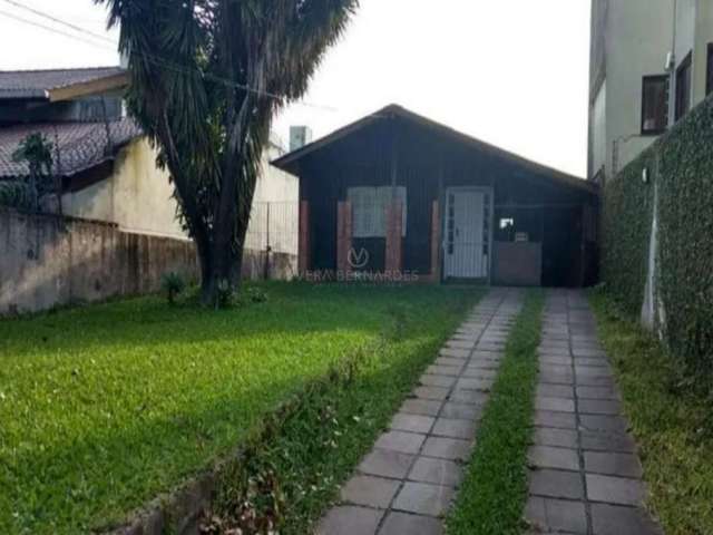 Terreno à venda na Avenida Icaraí, 63, Cristal, Porto Alegre por R$ 850.000