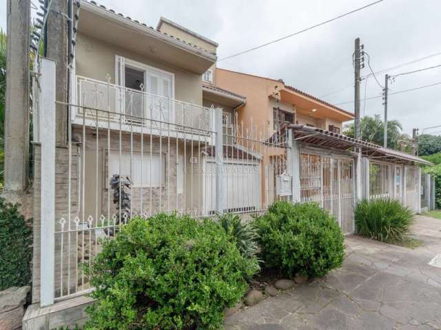 Casa com 3 quartos à venda na Rua Doutor Pitrez, 89, Ipanema, Porto Alegre por R$ 890.000