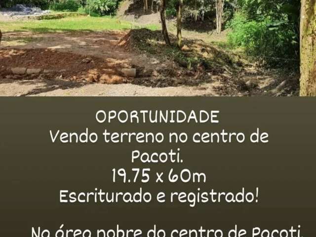 Oportunidade Para quem quer construir. Localização Privilegiada na Serra