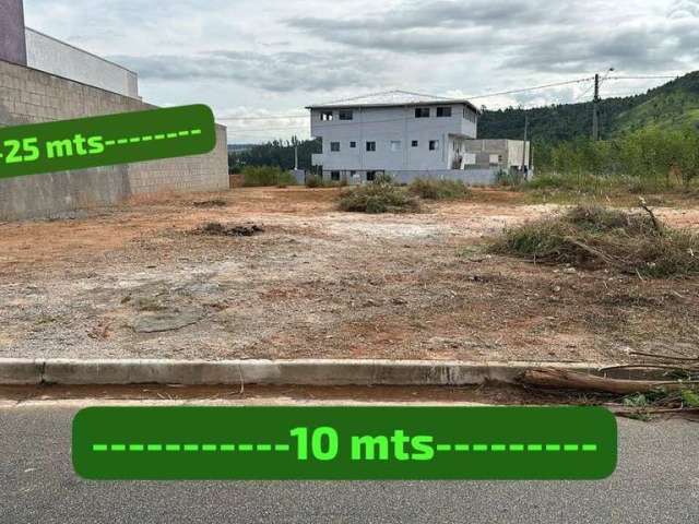 Ótimo terreno para uso comercial ou residencial no bairro Jardim Itália