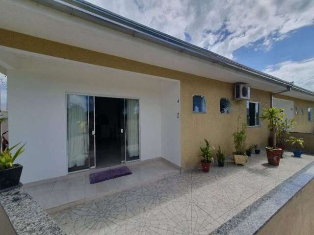 Casa em Eliana  -  Guaratuba