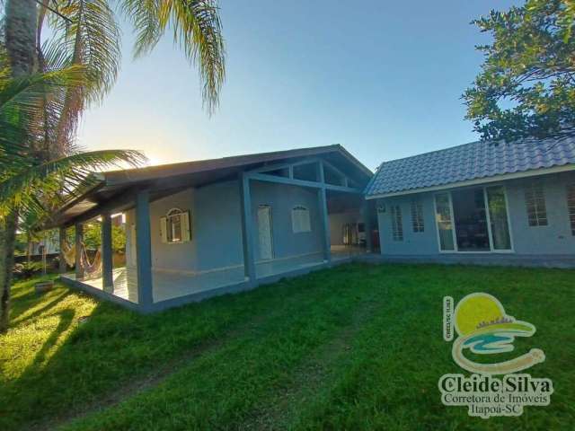 CASA A VENDA NO BALNEARIO PALMEIRAS  -  Itapoá