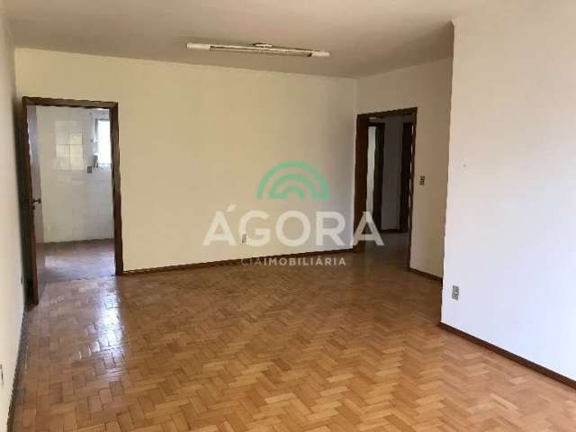 Apartamento com 4 quartos para alugar no Estância Velha, Canoas  por R$ 3.600