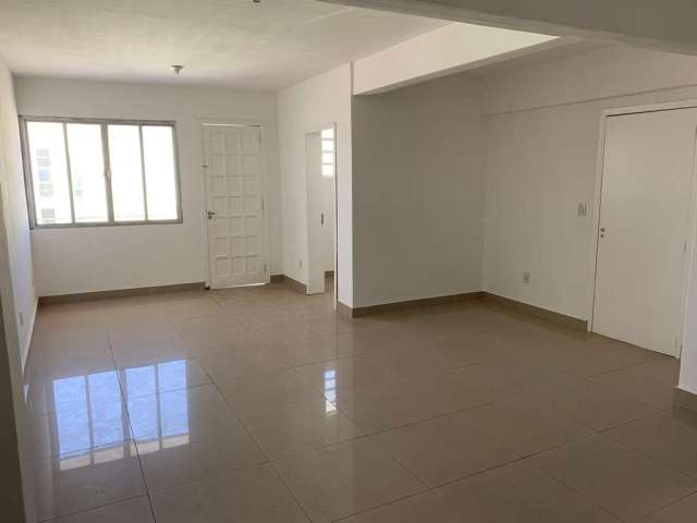 Sala comercial para alugar no Centro, Canoas  por R$ 1.500