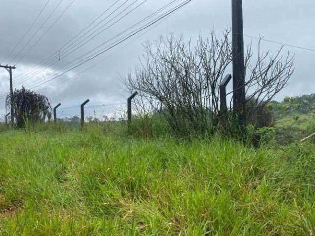 Terreno à venda no Ipelândia, Suzano  por R$ 350.000