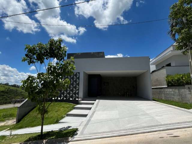 Excelente Casa no Condomínio Ecologie