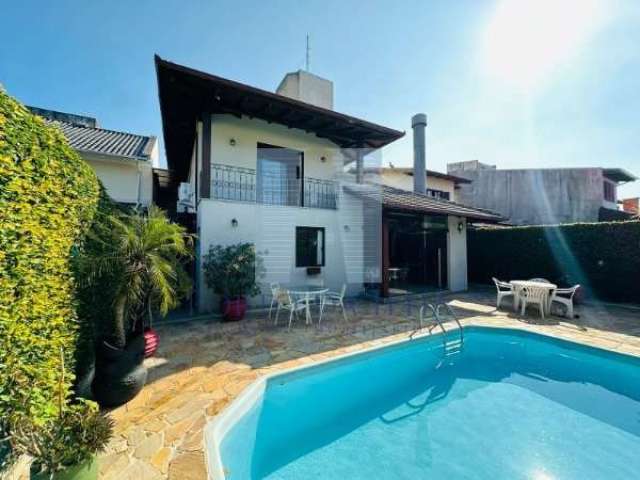 Casa com 4 quartos à venda na Rua Coronel Maurício Spalding de Souza, 800, Santa Mônica, Florianópolis por R$ 2.300.000