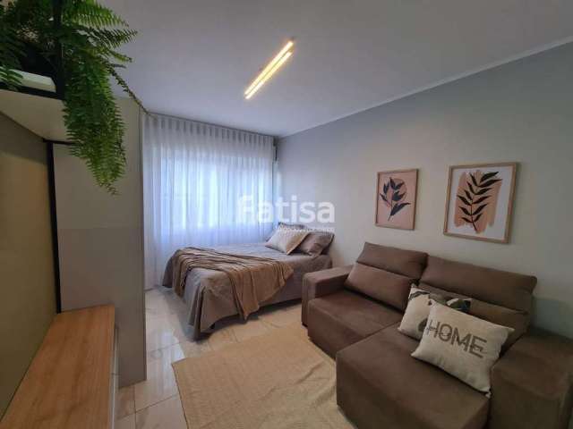 LINDO APARTAMENTO - ED. DOM PEDRITO, Centro, Passo Fundo - RS