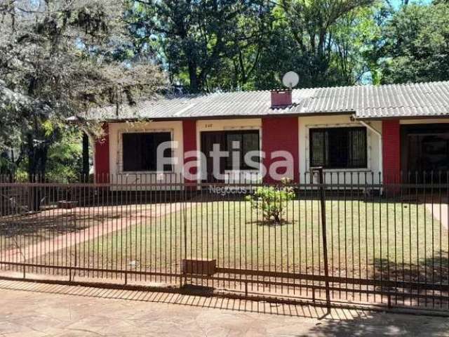 CASA COM AMPLA ÁREA VERDE, São Cristóvão, Passo Fundo - RS