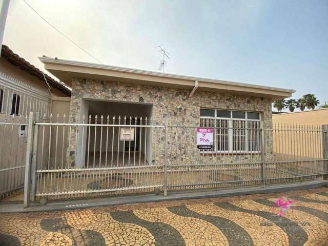 Casa com 3 dormitórios, 117 m² - venda por R$ 420.000,00 ou aluguel por R$ 2.000,00/mês - Centro - Leme/SP