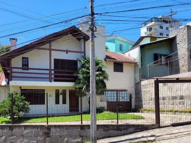 Casa para Venda em Caxias do Sul, Bela Vista, 3 dormitórios, 1 suíte, 1 banheiro, 2 vagas