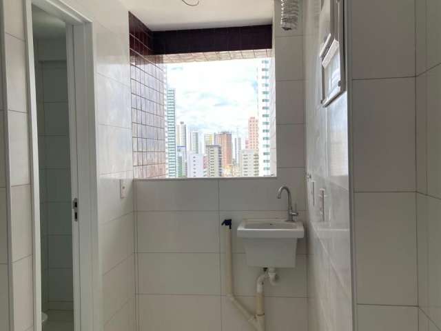 Lindo apartamento de 2 e 3 quartos pertinho do Mercado da Madalena