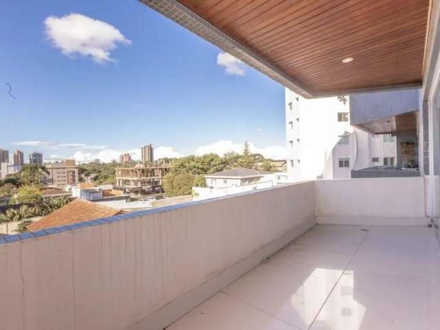 Bairro Cabral, Curitiba, apartamento amplo com piso aquecido.