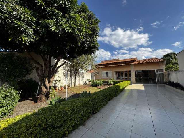 Casa para Venda em Londrina, Brasília, 2 dormitórios, 1 suíte, 2 banheiros, 4 vagas