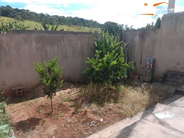 Casa com 3 quartos à venda no São Francisco, Ouro Branco , 140 m2 por R$ 180.000