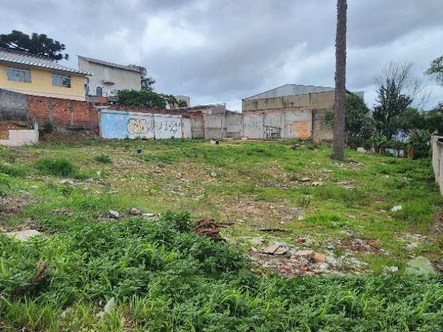 Terreno de 840m² em Colombo próximo a Rua Abel Scuissiato