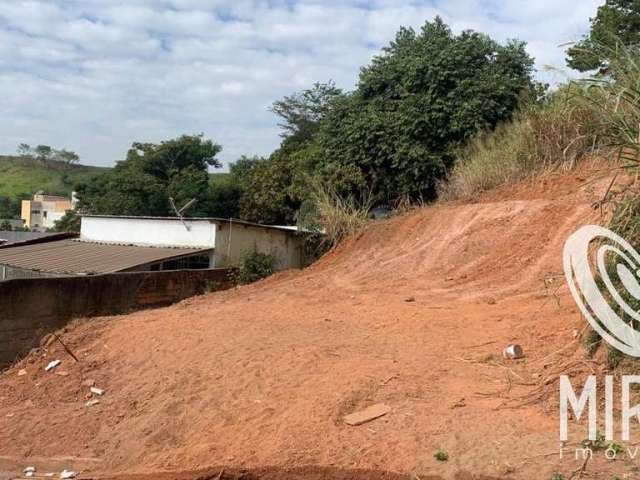 Lote no bairro Jardim Vitória