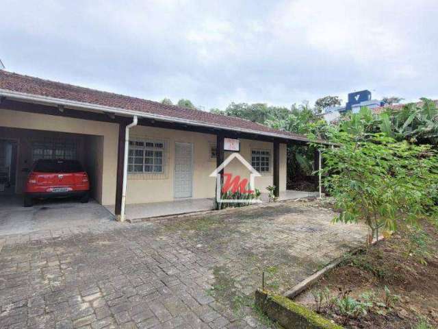 Casa com 3 dormitórios à venda, 150 m² por R$ 600.000,00 - Velha - Blumenau/SC