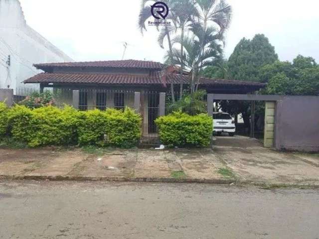 Casa à venda no bairro Santa Genoveva - Goiânia/GO