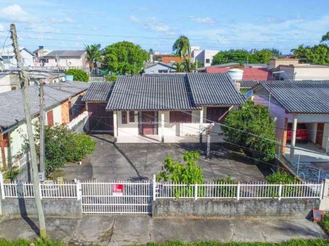 Casa com 3 dormitórios à venda por R$ 320.000,00 - Jardim Ultramar - Balneário Gaivota/SC