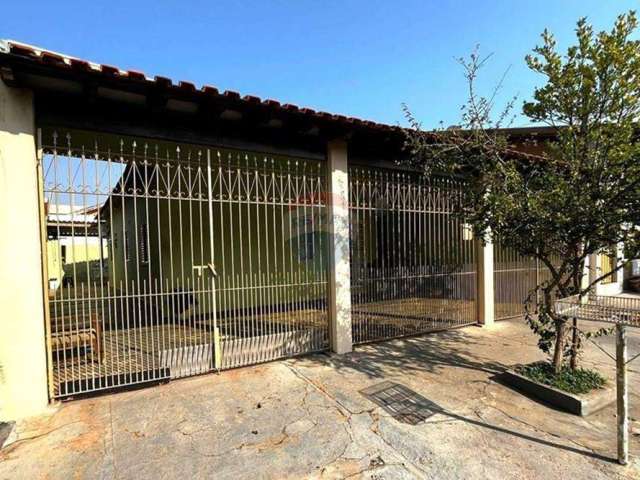 Casa a venda na Vila Nova Santa Luzia com 3 quartos, 3 vagas próxima a Rondon