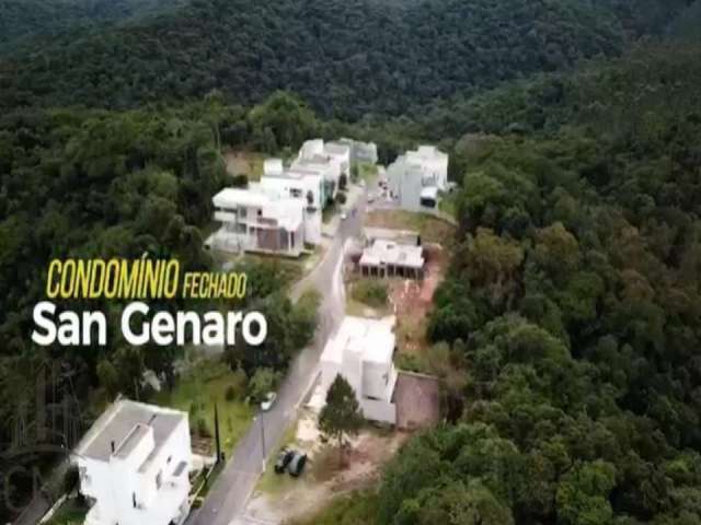 Terreno pronto para constuir na Primeiro de Maio