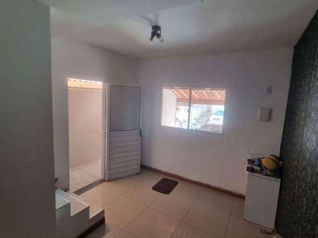 Sobrado com 2 dormitórios à venda, 52 m² por R$ 270.000,00 - Jardim Ipê - Mauá/SP