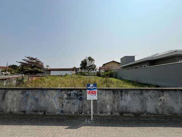 Terreno de 336 m² na Avenida 11 Dom Henrique II, Barra do Saí