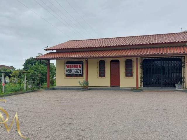 Casa à venda no bairro Caminho Novo - Palhoça/SC