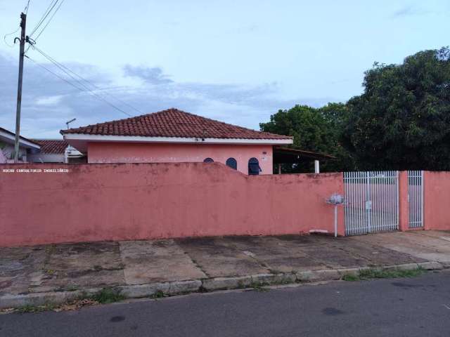 Casa para Venda em Presidente Prudente, Parque Shiraiwa, 4 dormitórios, 2 banheiros, 2 vagas