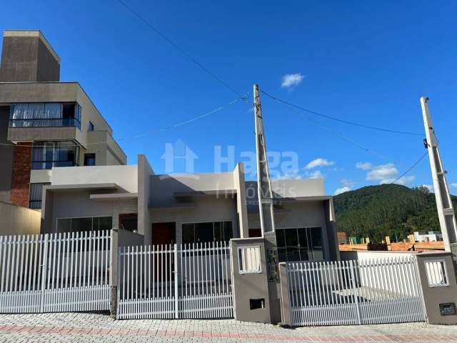 Casa baixa à venda no bairro Limeira em Brusque/SC