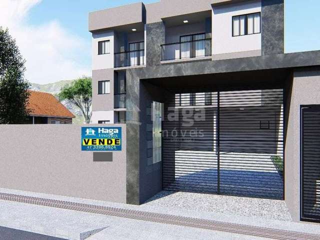 Apartamento à venda no bairro Steffen em Brusque/SC