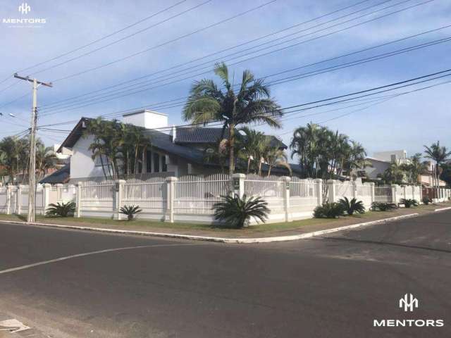 Casa Mobiliada à venda em Capão da Canoa