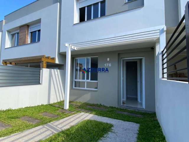 Sobrado com Sacada, churrasqueira, jardim, 77m² - Bairro São Luiz, Caxias do Sul - Venda