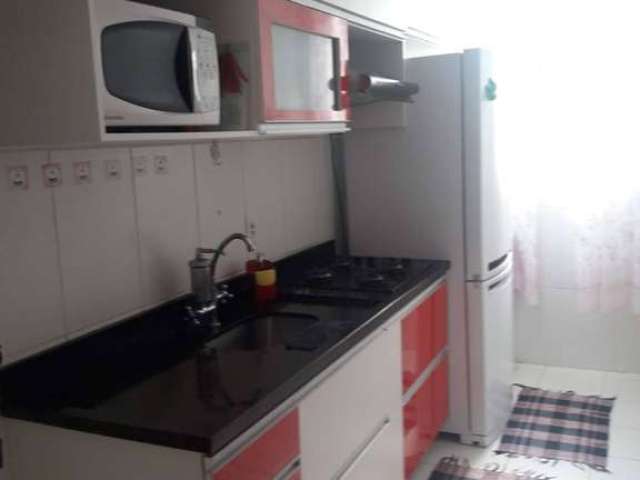 Vende Apartamento térreo de 02 quartos. Próximo ao Shopping Taubaté!