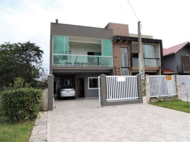 Lindo triplex na quadra do mar!!!