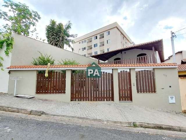 Casa com 4 quartos à venda no Jardim das Hortênsias, Poços de Caldas  por R$ 795.000