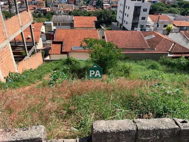 Terreno à venda no Residencial Mantiqueira, Poços de Caldas  por R$ 140.000