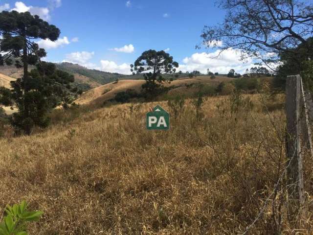 Terreno à venda na Zona Rural, Caldas  por R$ 120.000