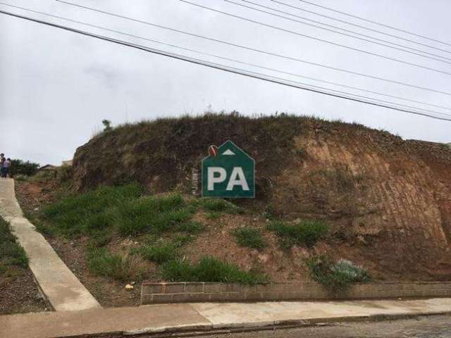 Terreno à venda no Estância São José, Poços de Caldas  por R$ 285.000