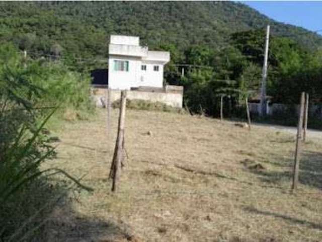 Lote 225 m2 no Engenho do Mato