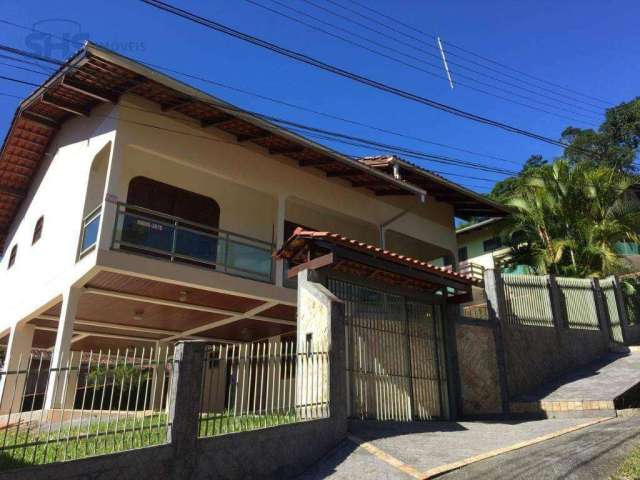 Casa com 3 dormitórios para alugar, 140 m² por R$ 2.800/mês - Garcia - Blumenau/SC