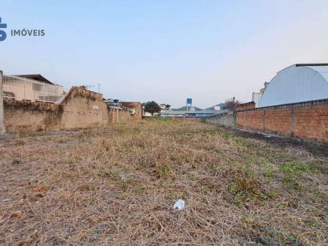 Terreno com 804,60m a venda no bairro Itoupava Norte, próximo ao Shopping Park Europeu